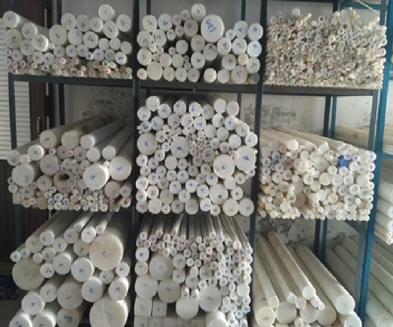 POLYPROPYLENE PP ROD.